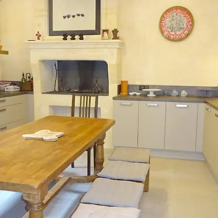 La Maison D'artiste Emilion بيت للعطل Saint-Émilion
